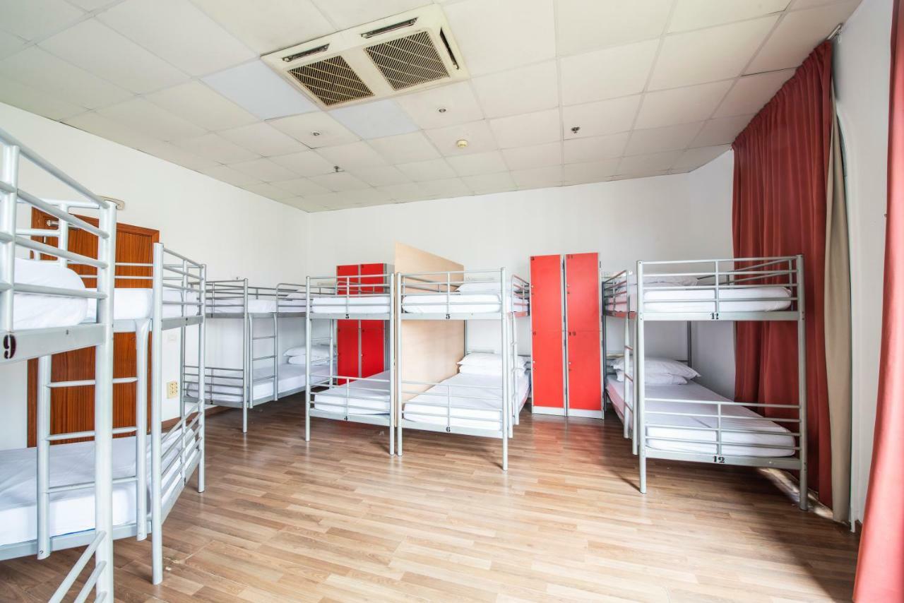 Safestay Passeig De Gracia (adults Only) Hostel Barcelona