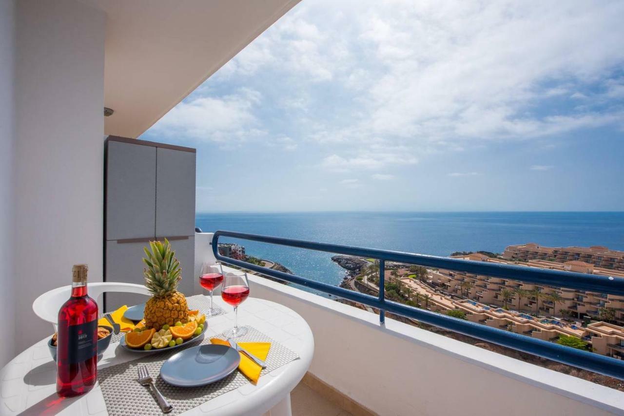 Apartment 1204 Spectacular View Studio Refurbished New