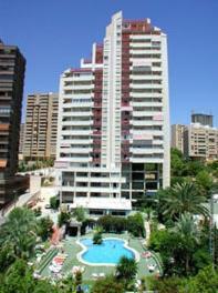 El Faro Apartahotel