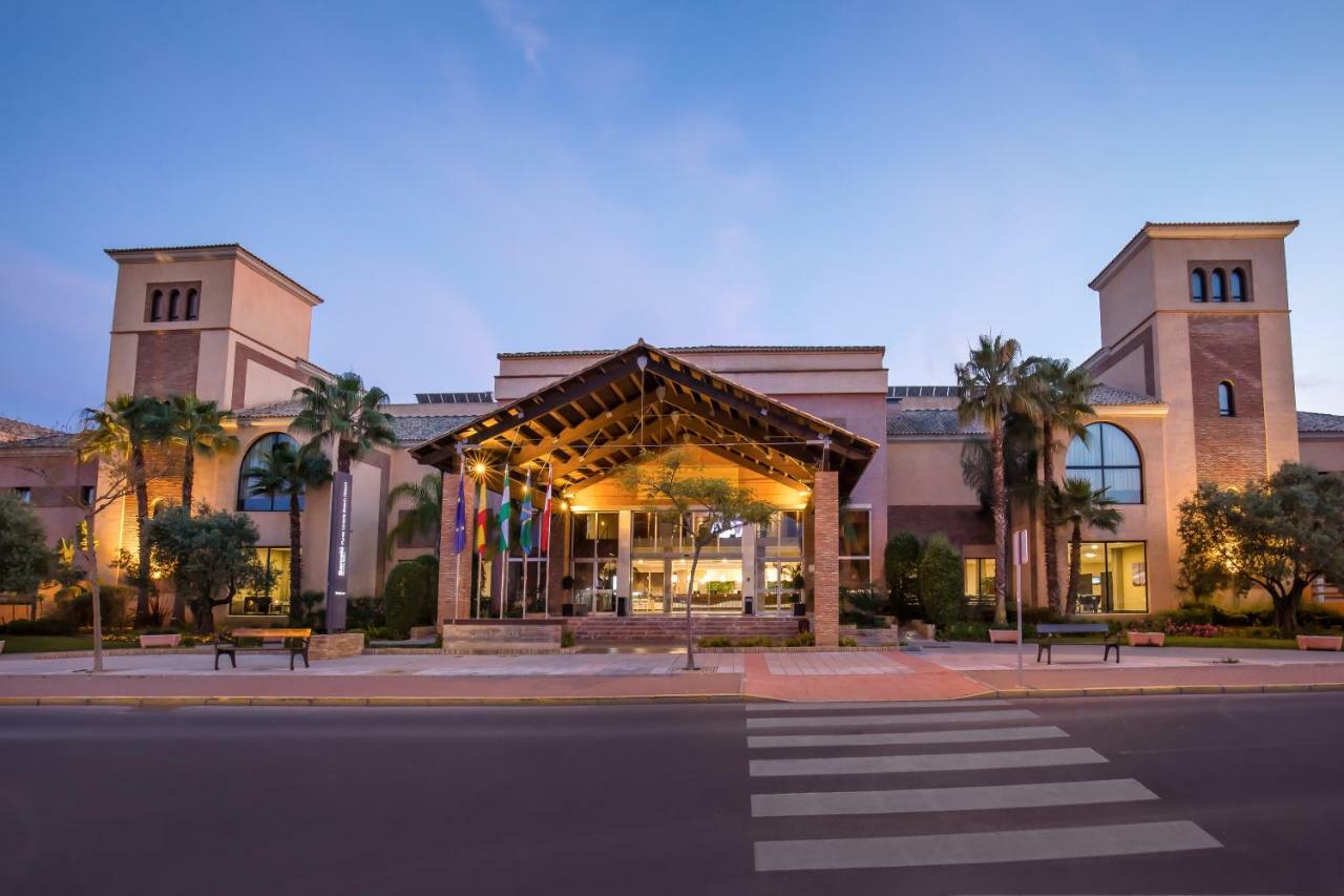 Resort Barcelo 4*