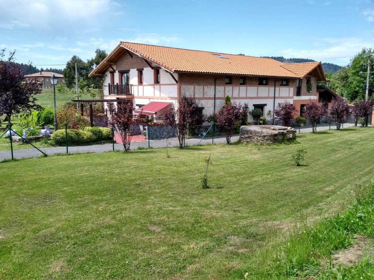 H&ap Rural Merrutxu Casa rural *