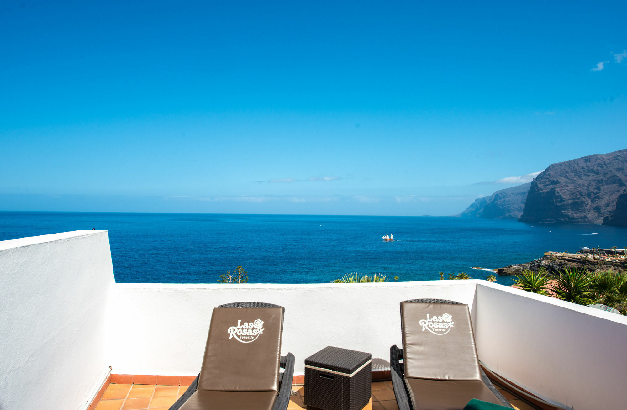 Apartahotel Ona Rosas 3*