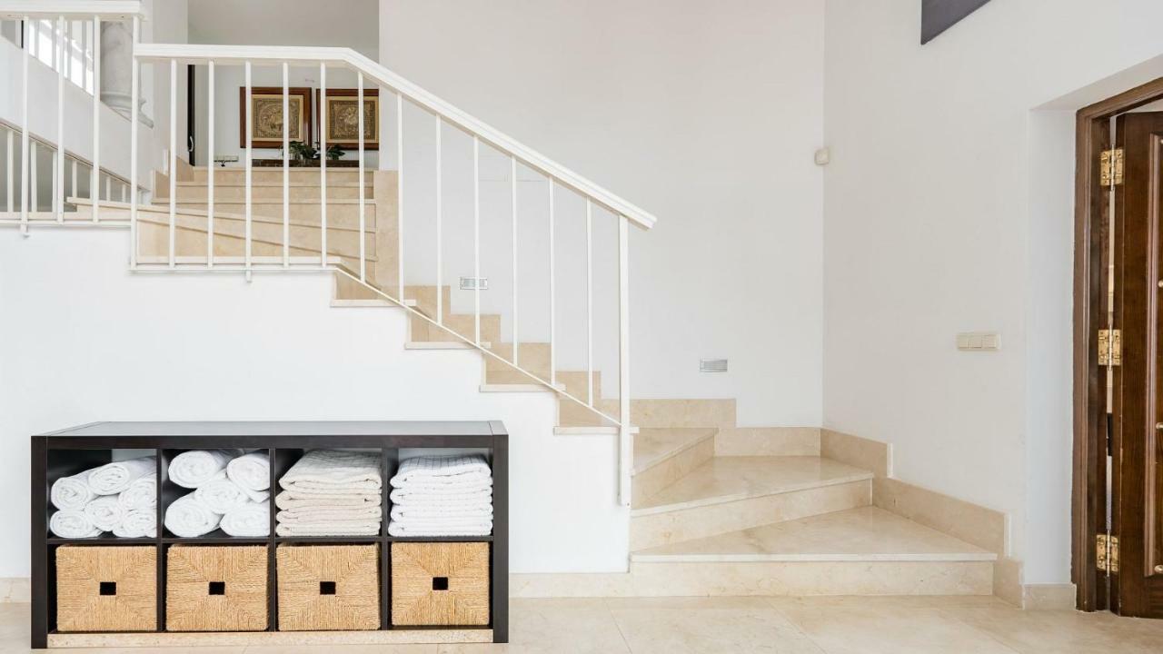 4mill Euro 700m2 Newly Renovated Mansion With Huge Garden And Large Heated Pool Benalmádena