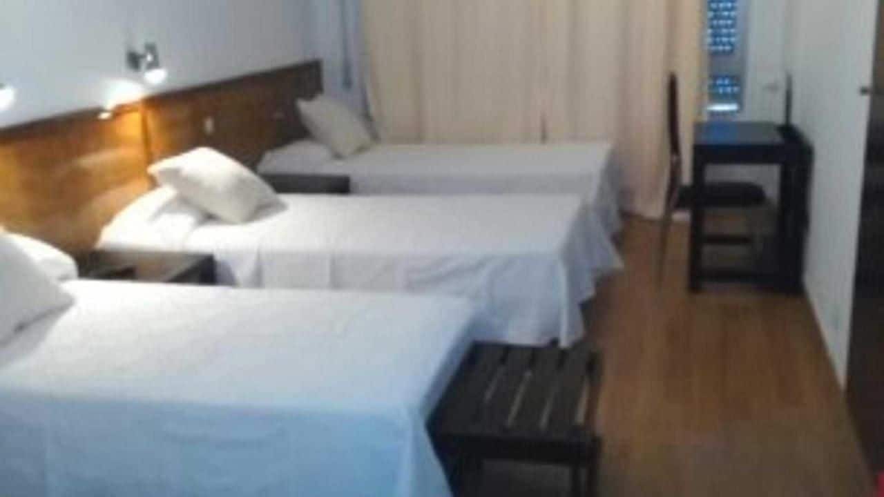 Hostal Suizo Guest house 2*