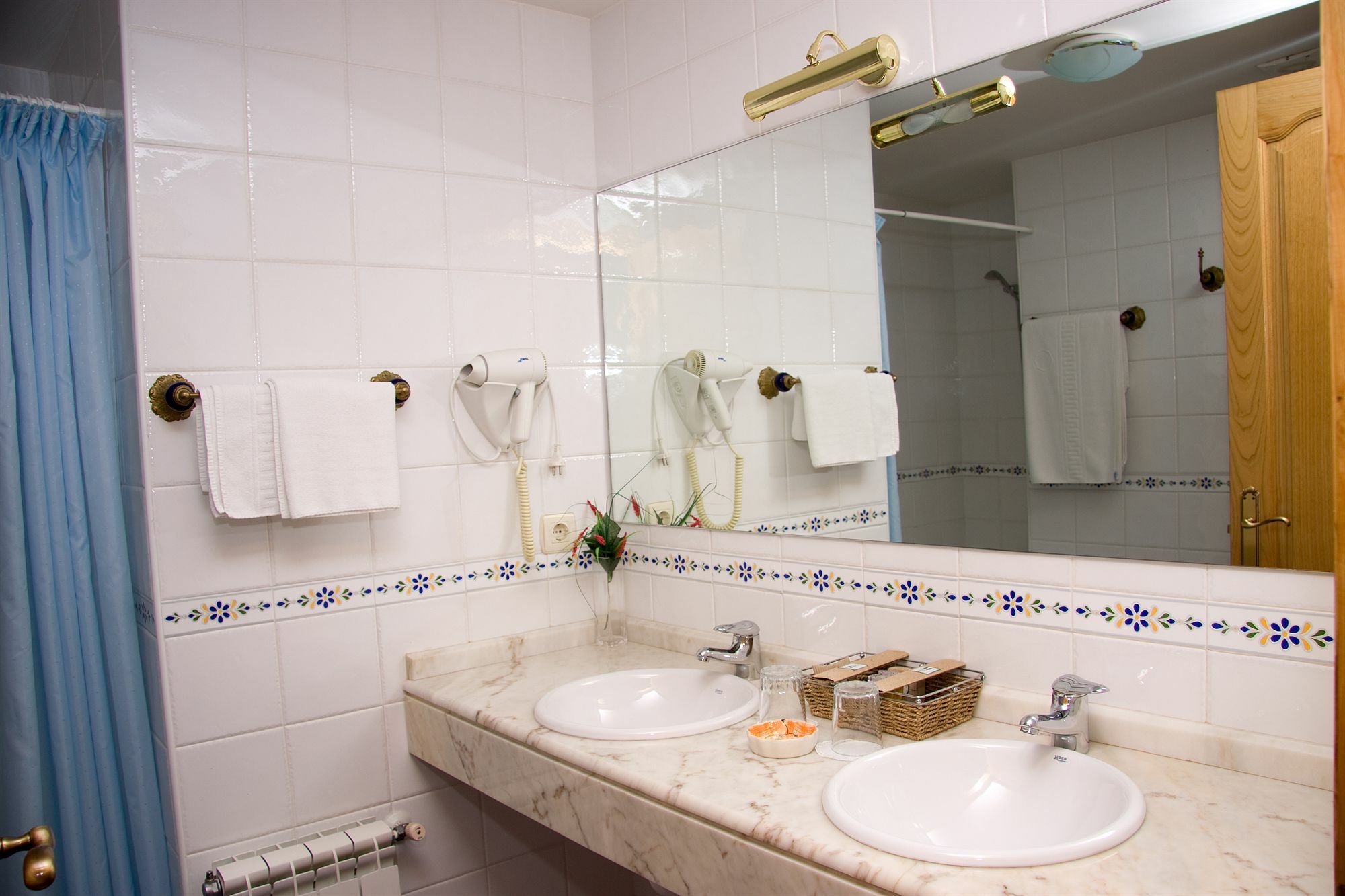 Hotel Astur Regal Cadavedo