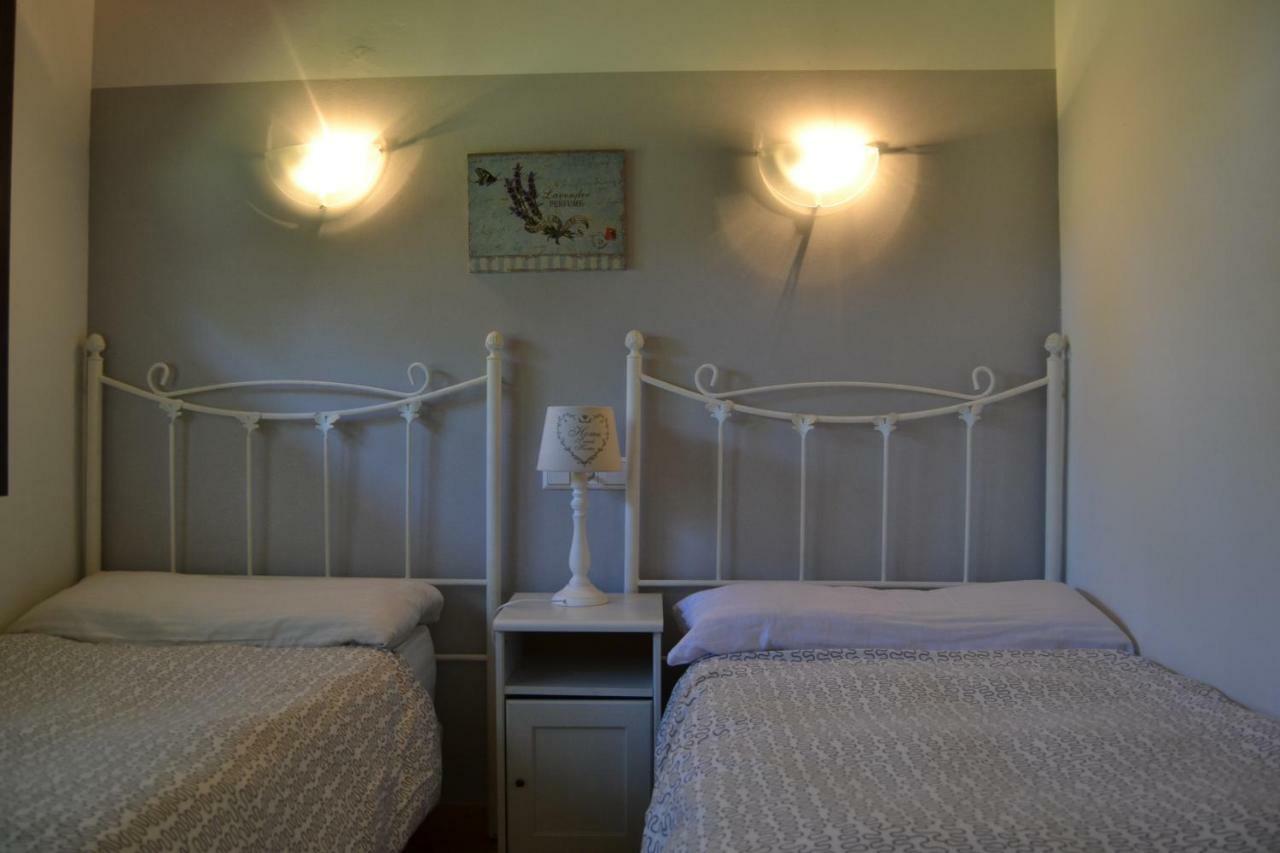 Country house Rurales La Cirigueena Oles