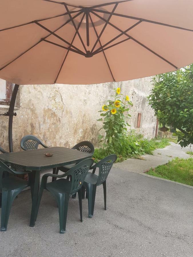 Guest house Hosteria Carmen 2*
