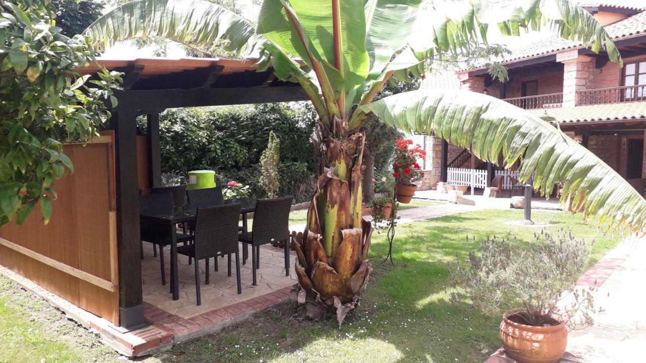 Anjanas *