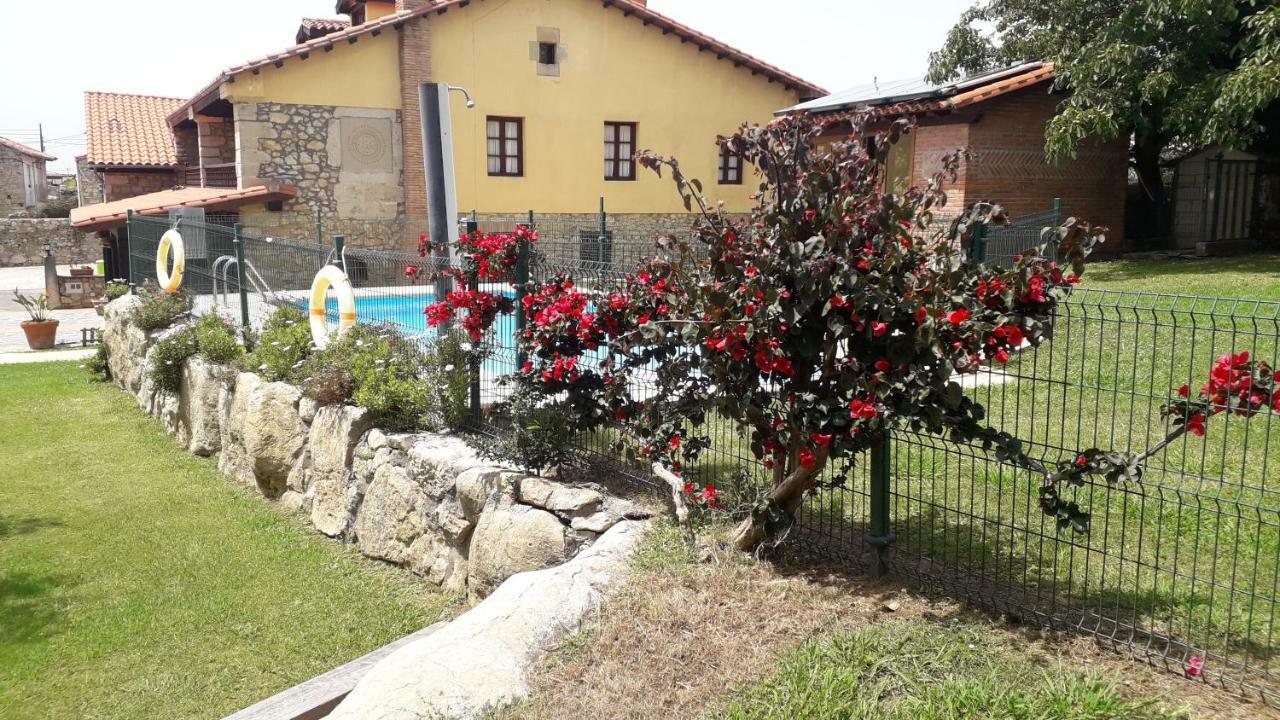 Anjanas *