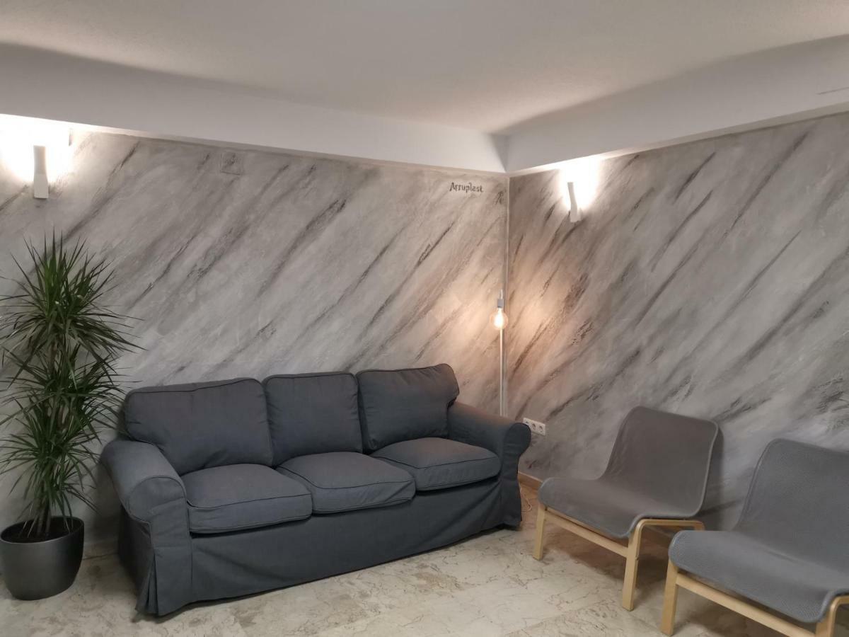 Hostal Suizo Guest house