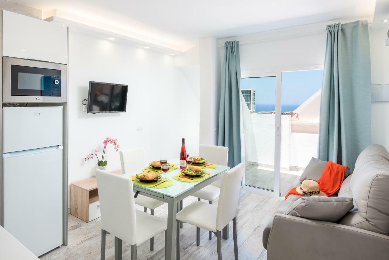 C104a Brand New, Big Terrace, Pool! Apartment Costa Adeje (Tenerife)