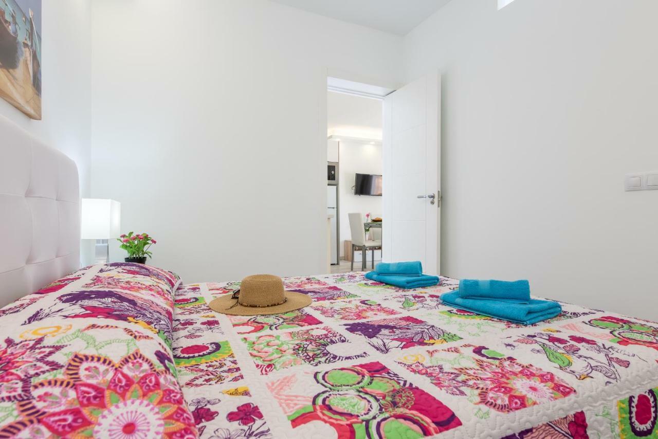 C104a Brand New, Big Terrace, Pool! * Costa Adeje (Tenerife)