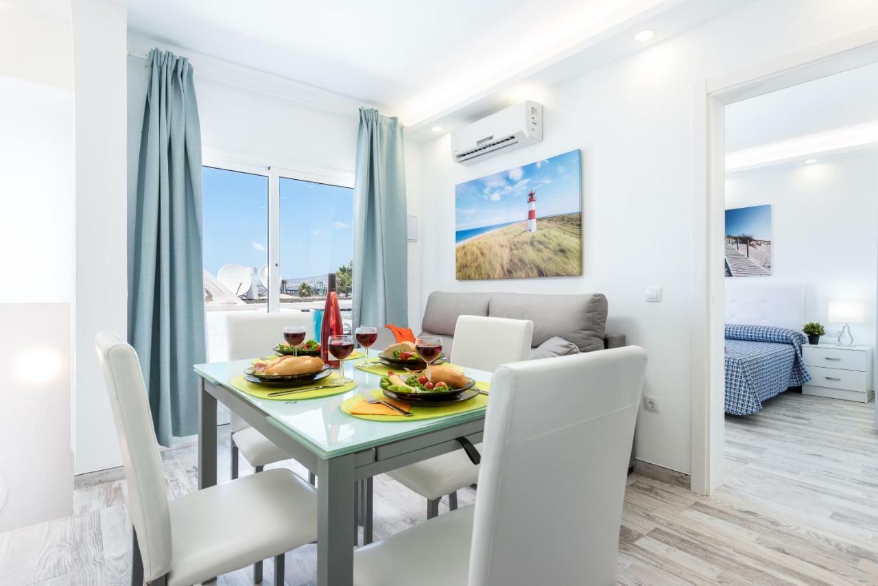 C104a Brand New, Big Terrace, Pool! * Costa Adeje (Tenerife)
