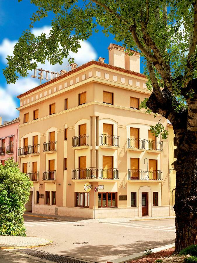 Hotel Anna 2*