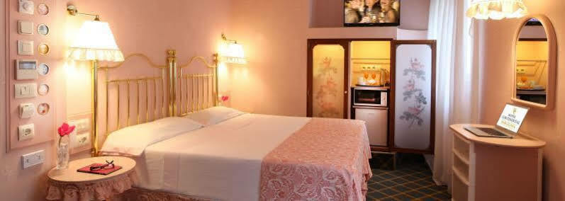 Continental Hotel 3*