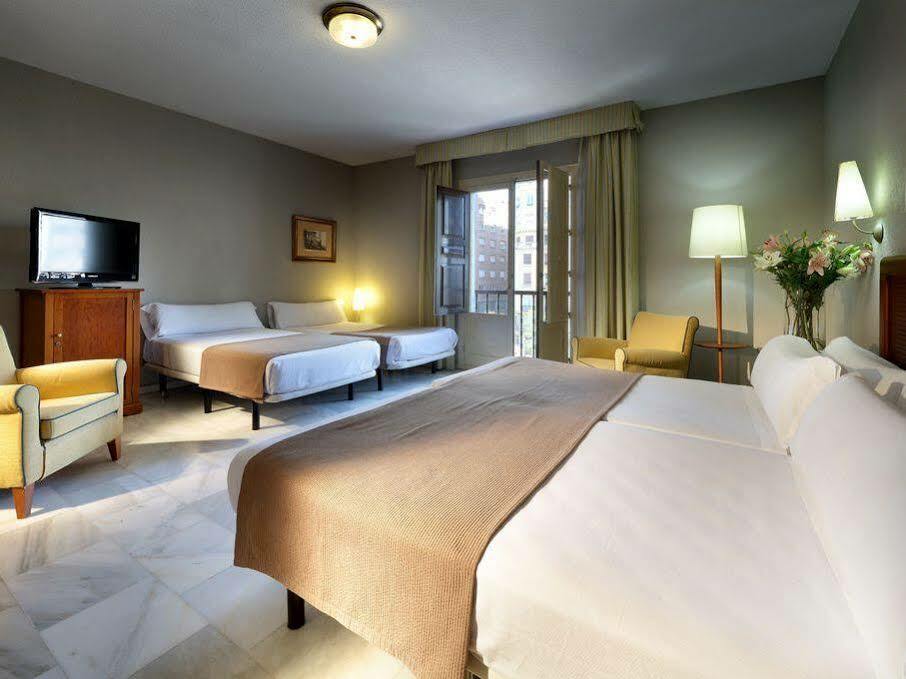 Eurostars Puerta Real Hotel