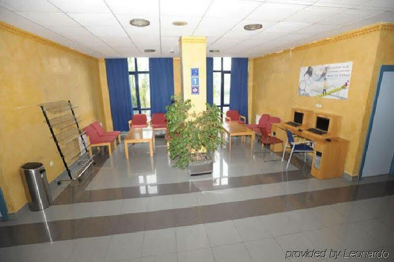 Bilbao Hostel Hostel *