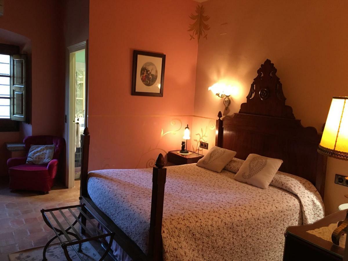 Masia Can Vive Hotel 3*