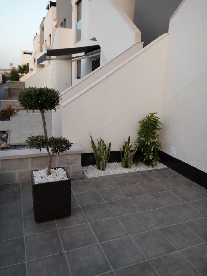 Apartment Oasis Beach 5 *