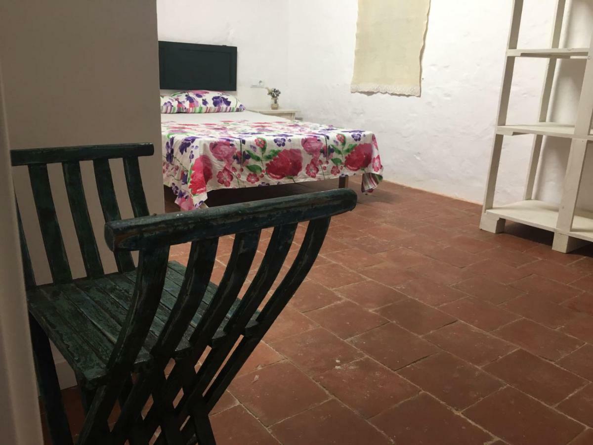 Refugi Biniati Vell Hostal *
