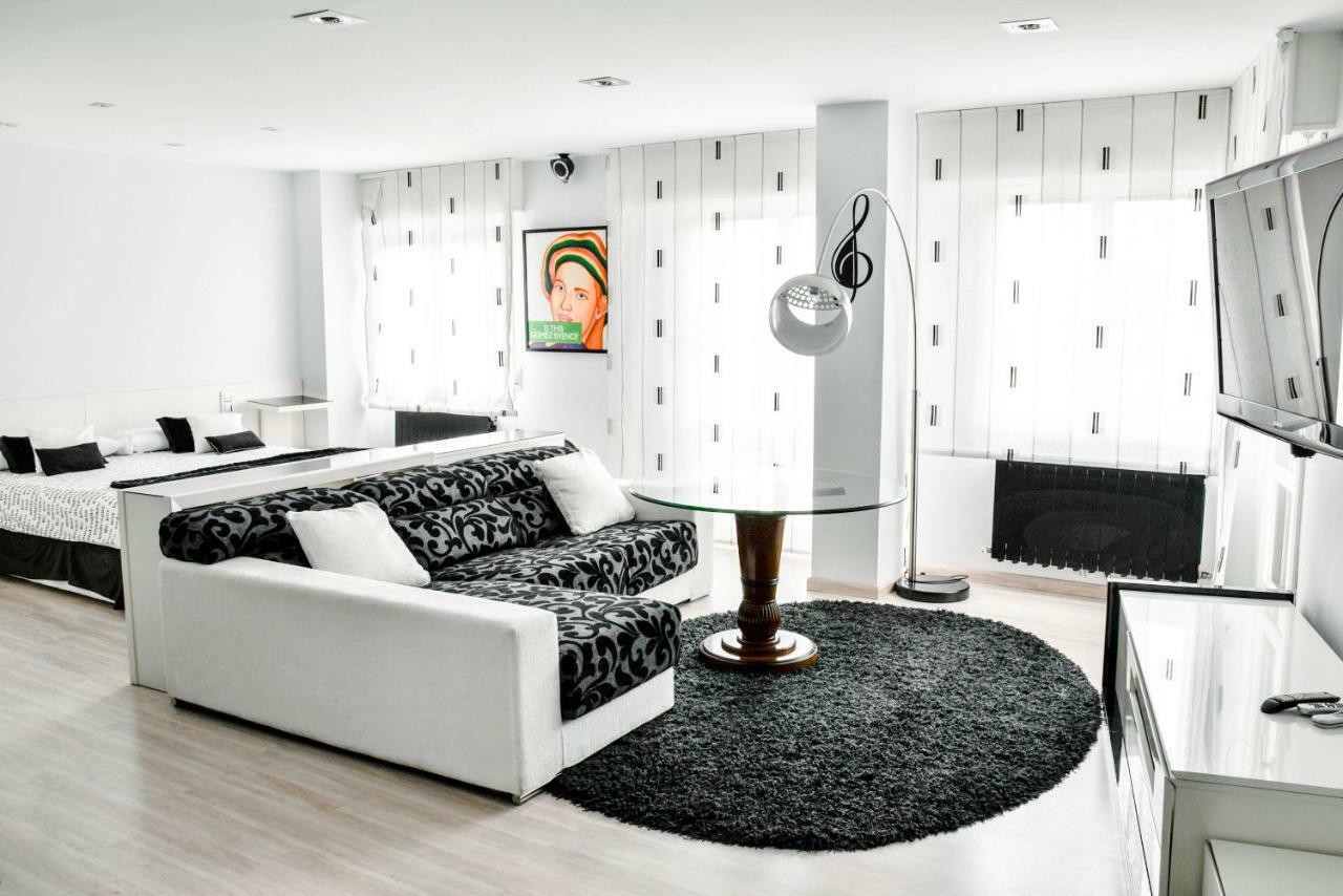 Apartamento Black And White Suitte 
