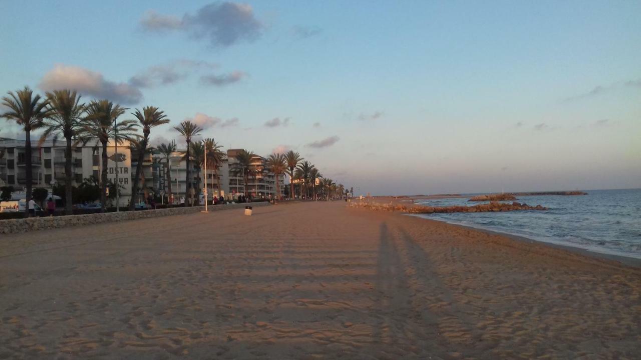 Sea Front Apart. 2 Pools / 1ª Linea. 2 Piscinas Apartamento Segur de Calafell