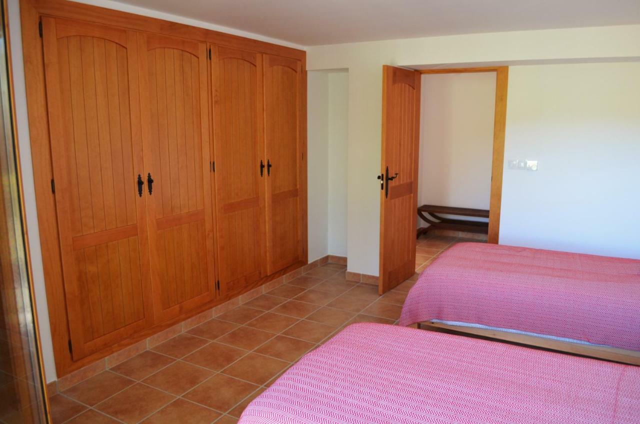 Casa Grande / Rosas Cantares Сasa de vacaciones Pizarra