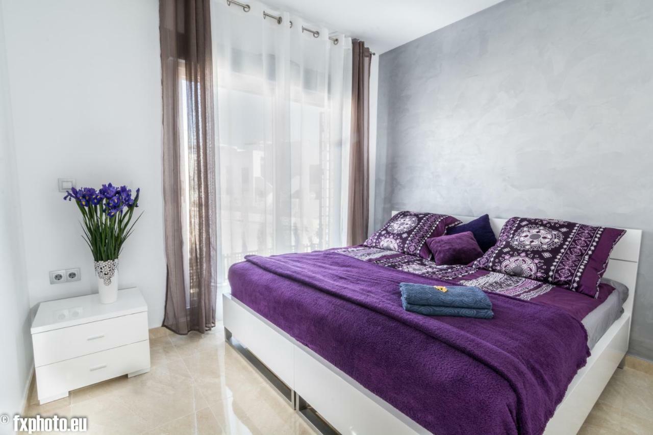 Eluxuria Sunny Apartamento *