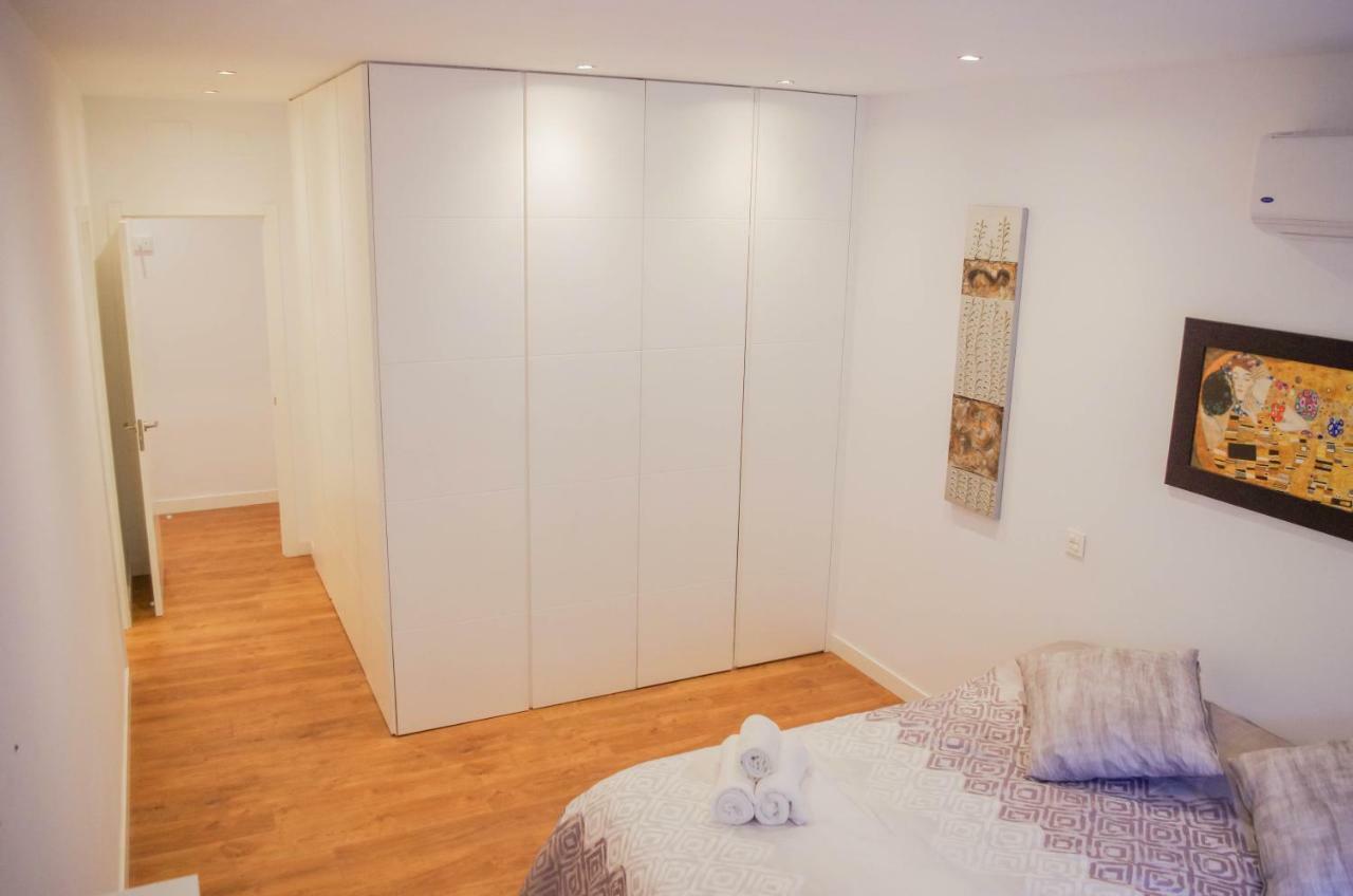 New! Amazing Luxurious In Center Apartment