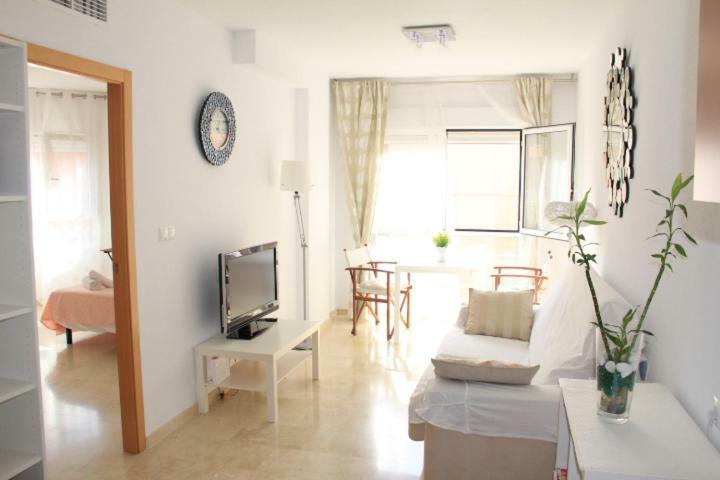 Sunny Apartments, Centre Apartment *