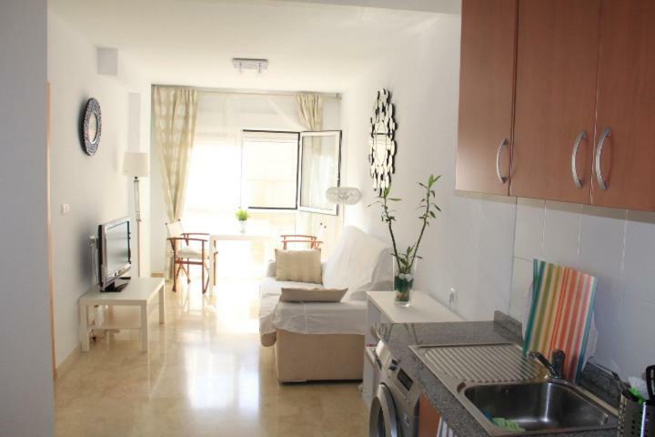 Sunny Apartments, Centre Apartment