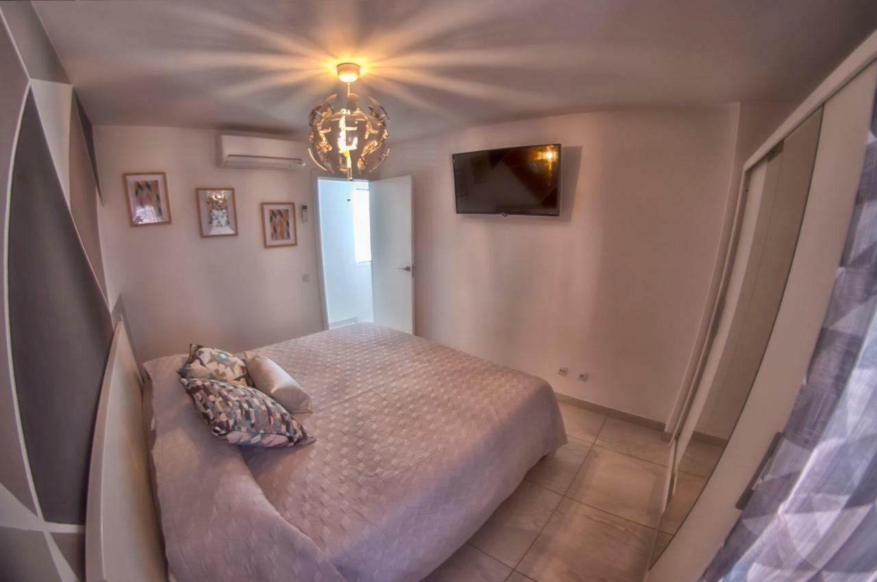 Сasa de vacaciones Charming House *