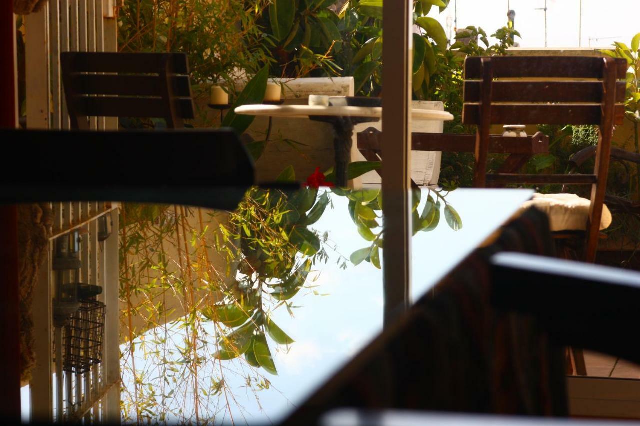 Casa Tarifena Holiday home *