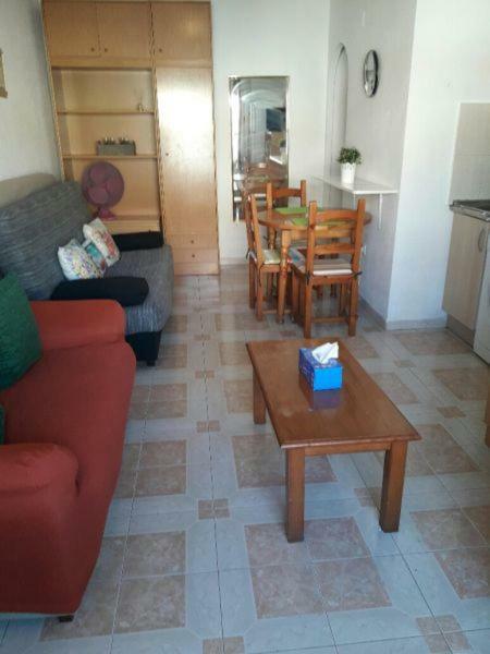 Studio Calle María Gil Vallejos 32