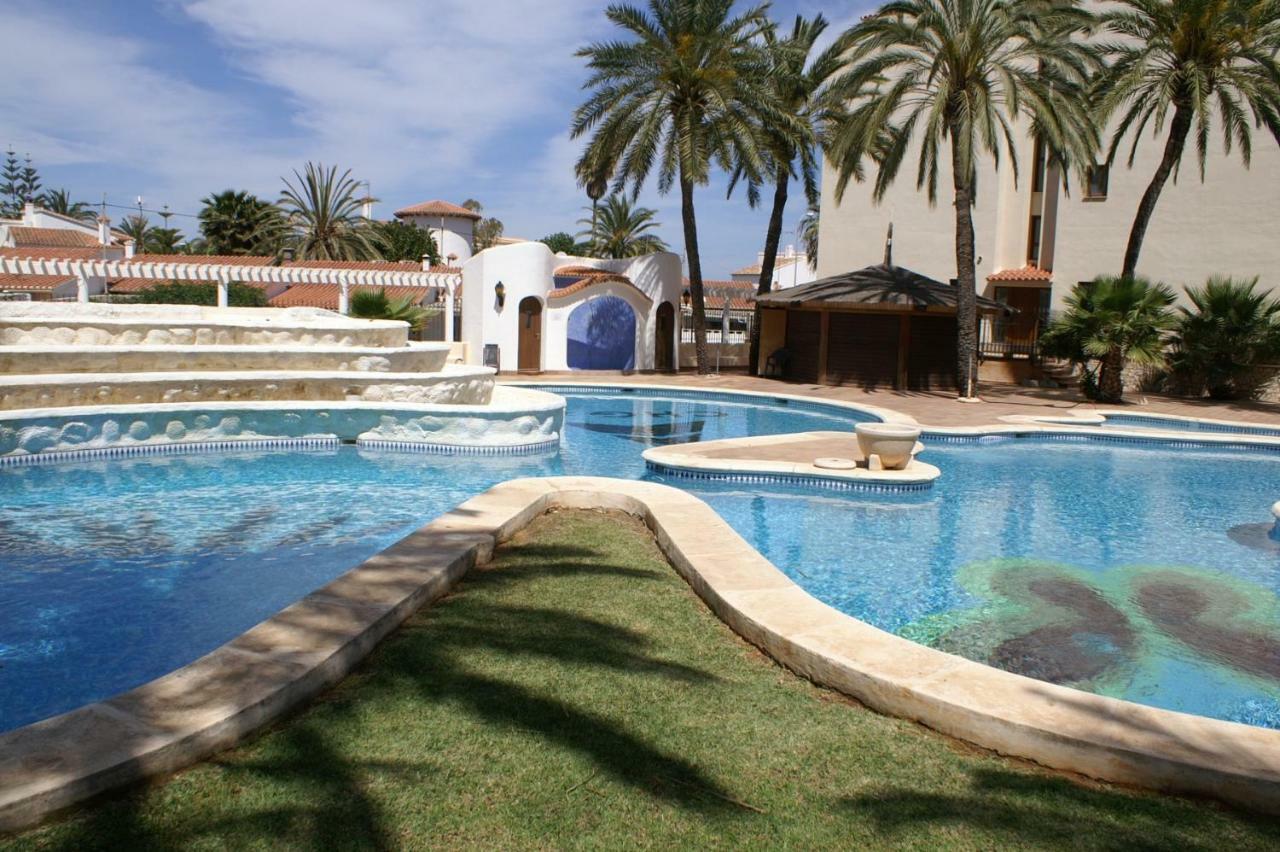 Estudio Capitán-piscina * Dénia