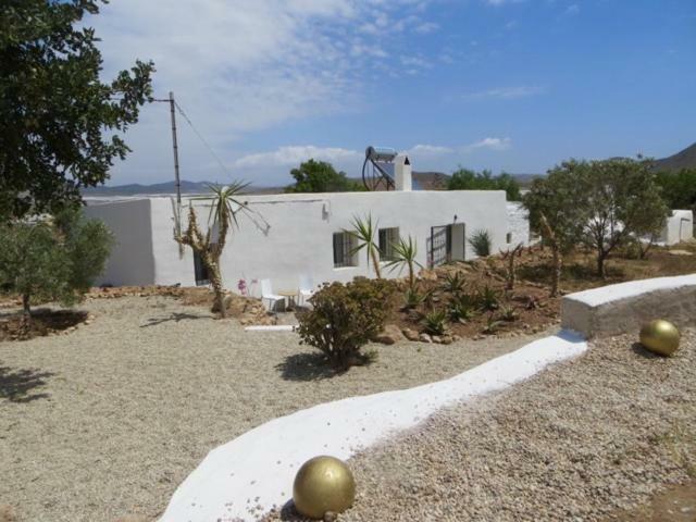 Alhaja Del Cerro Blanco *