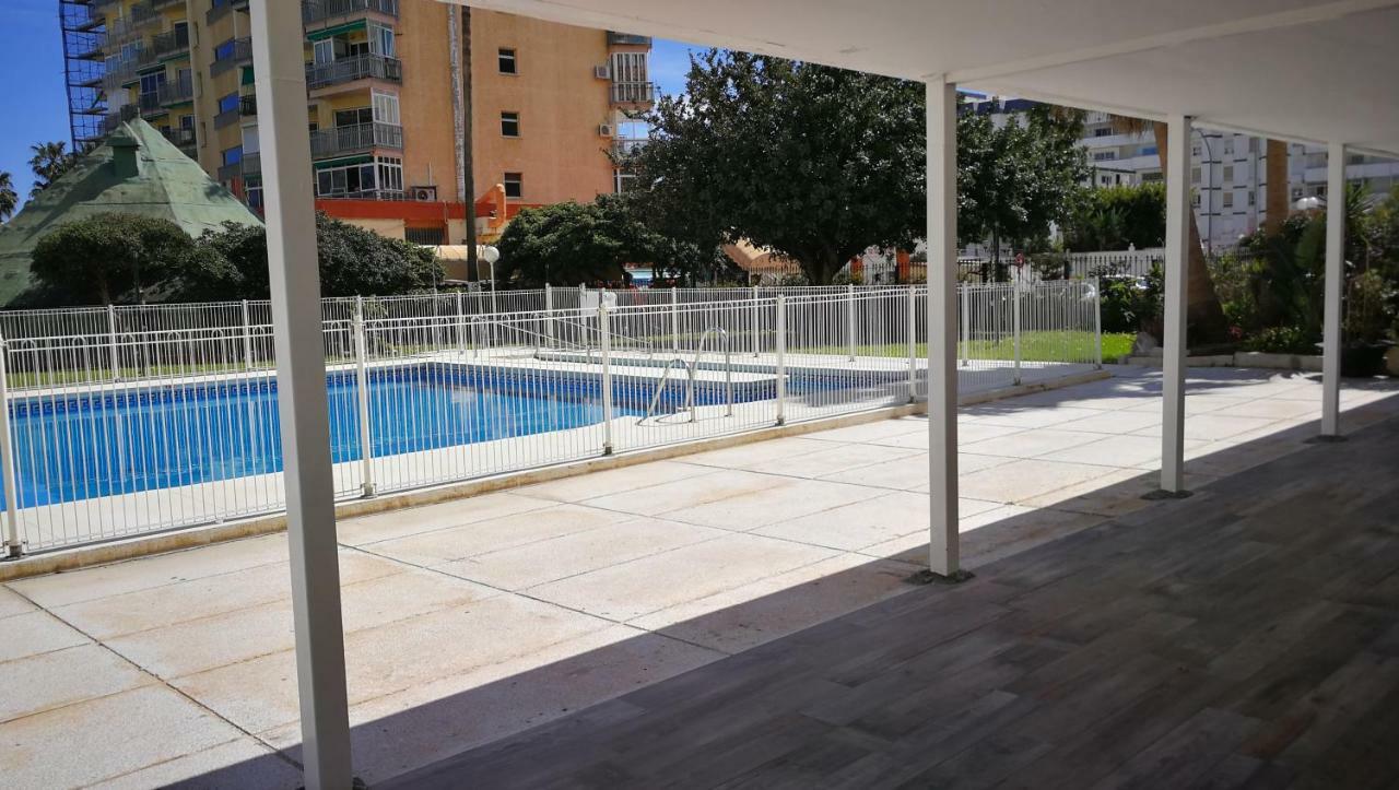 ,apartamento-estudio Primera Linea De Playa Bed & Breakfast Benalmadena