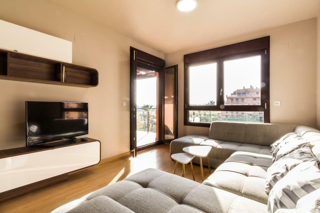 Pushe Playa Granada Beach&golf 1 Apartment *