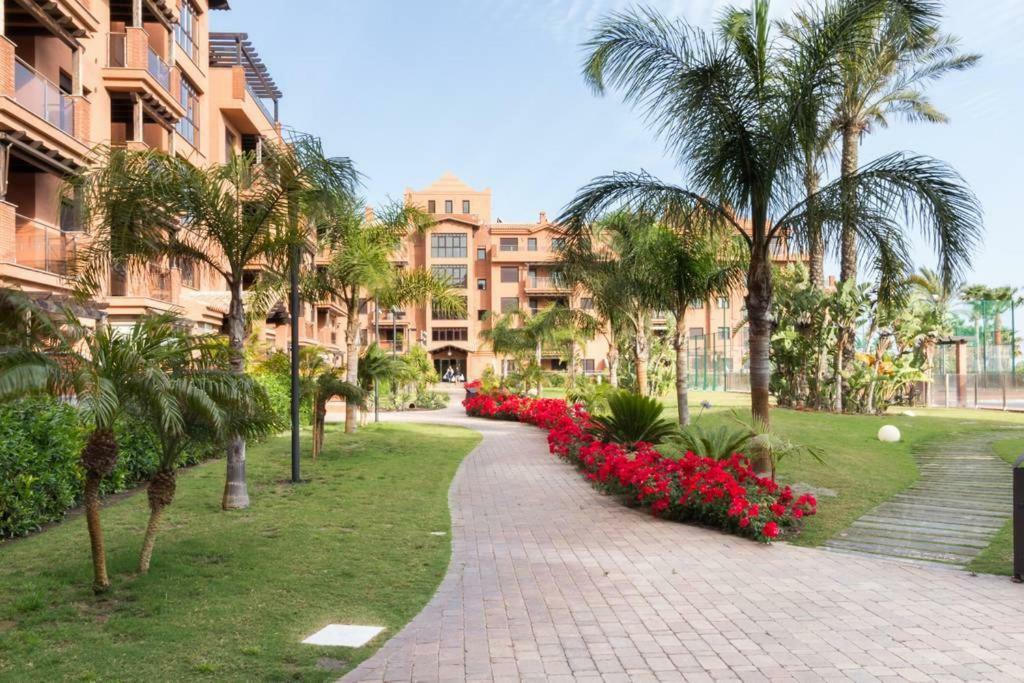 Pushe Playa Granada Beach&golf 1 Motril