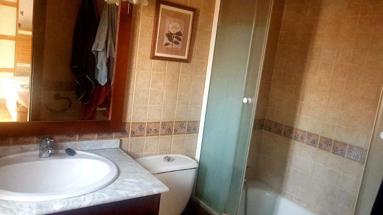 Excelente Habitacion En Bonita Y Tranquila Casa En Pueblo Homestay Benalmadena