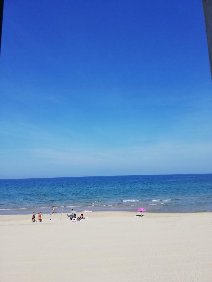 Primera Linea De Playa Wifi Gratis * Denia