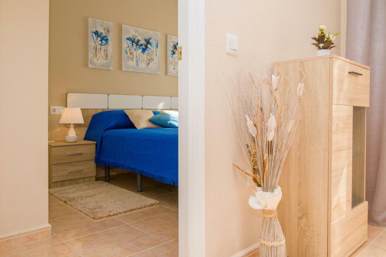 San Julian Apartment *
