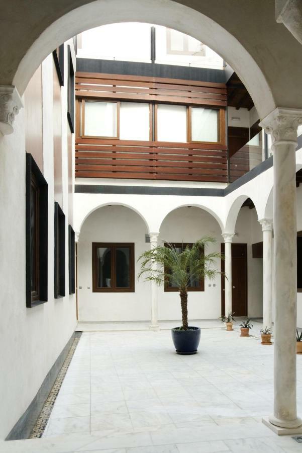 Bustos Tavera Apartment
