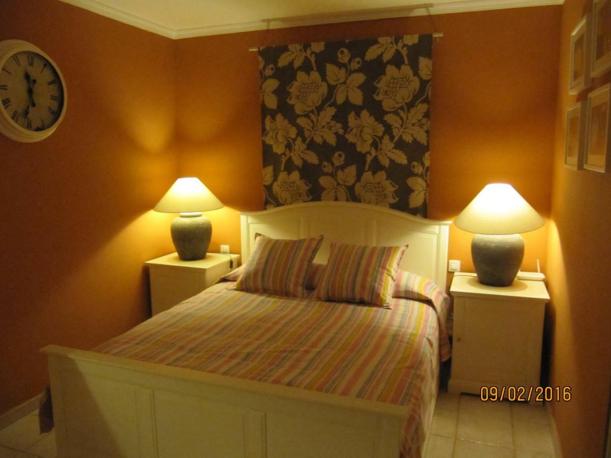 Apartment Rsid. El Duque-1