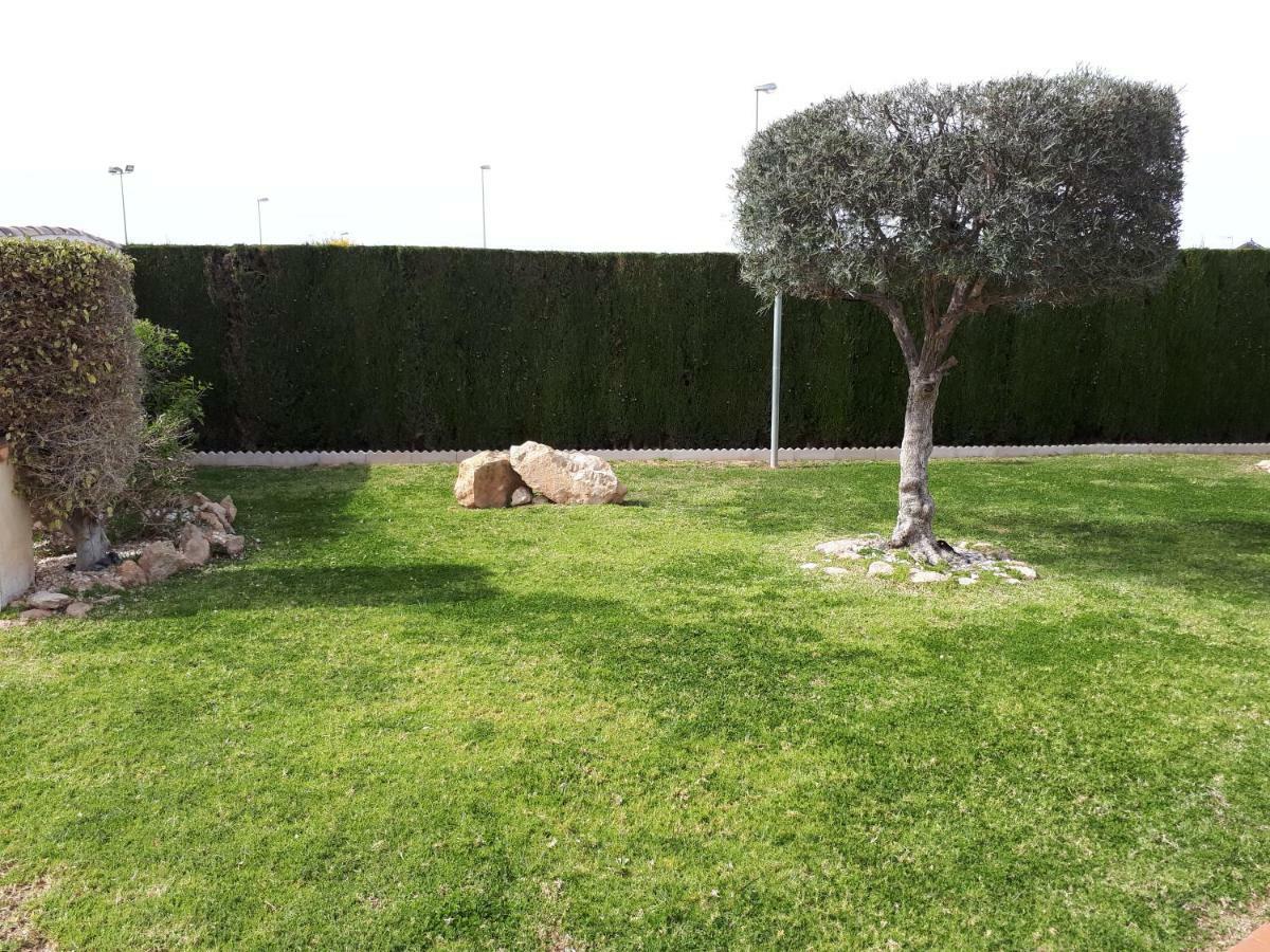 Spanische Bungalow In Kurort Orihuela