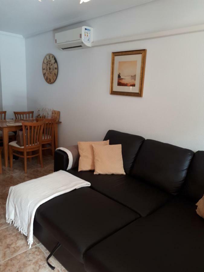 Spanische Bungalow In Kurort Apartment