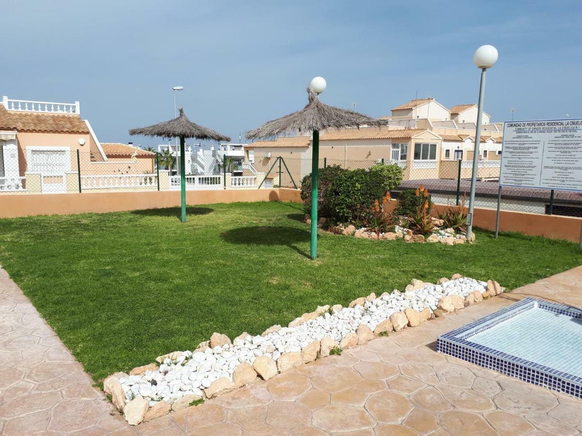Apartment Spanische Bungalow In Kurort Orihuela