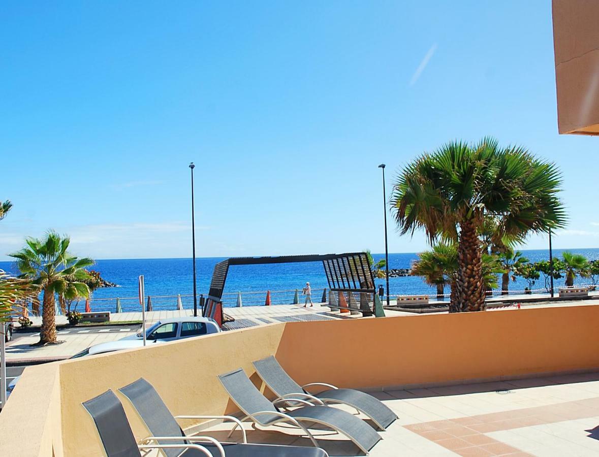 Front Beach, 4 People, Free Wifi *