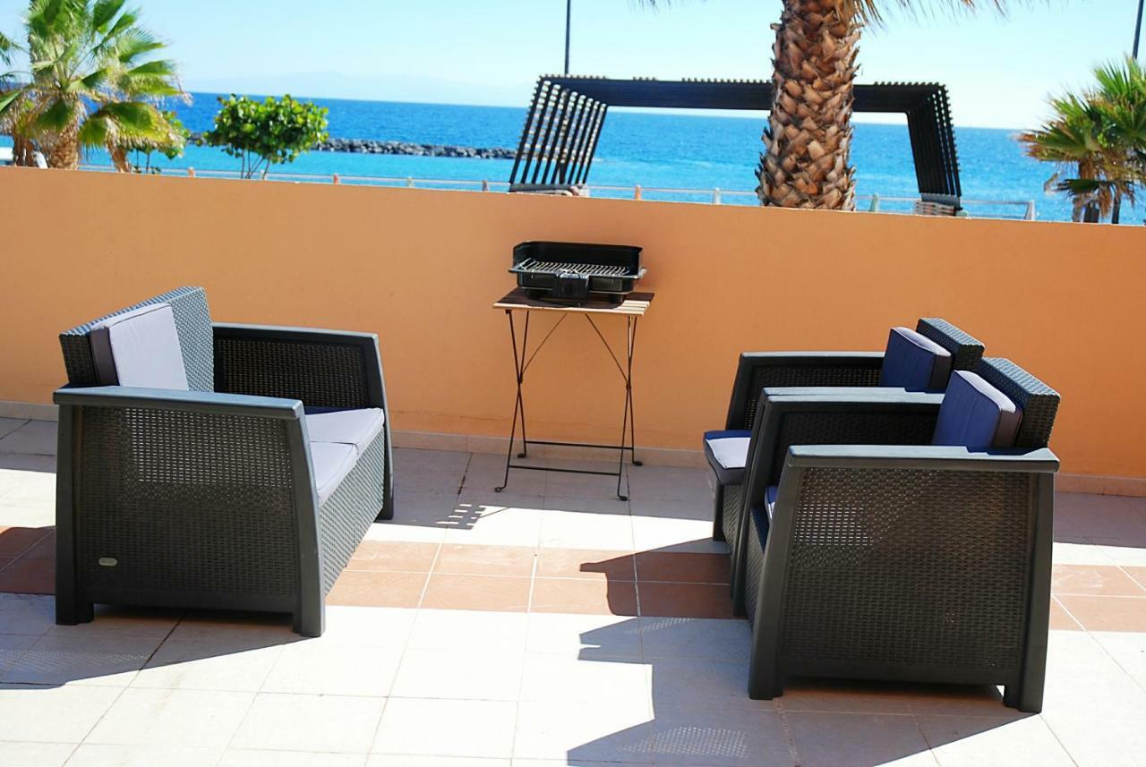 Front Beach, 4 People, Free Wifi * Puertito de Guimar