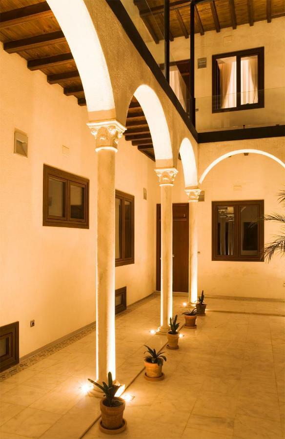 Apartment Bustos Tavera
